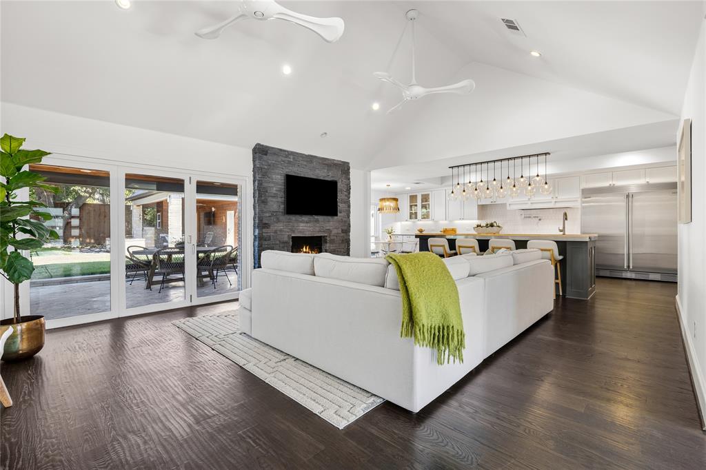 12023 Fieldwood Lane, Dallas, TX 75244