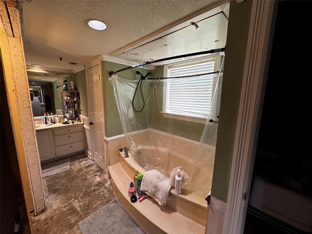 363 town east, Sunnyvale, TX 75182
