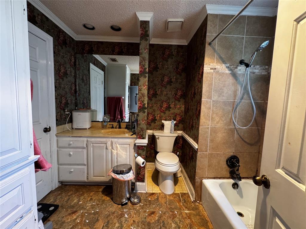 363 town east, Sunnyvale, TX 75182