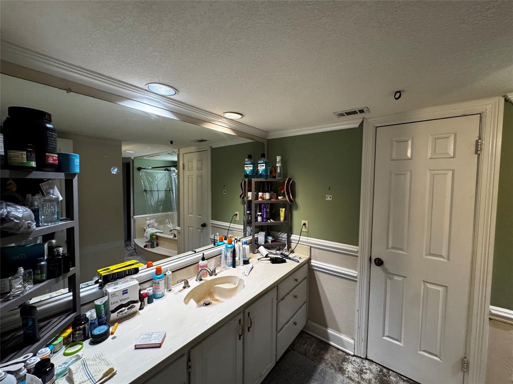 363 town east, Sunnyvale, TX 75182