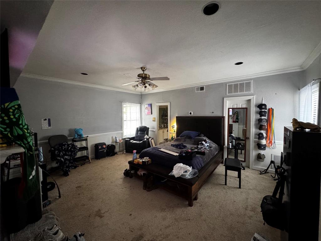 363 town east, Sunnyvale, TX 75182