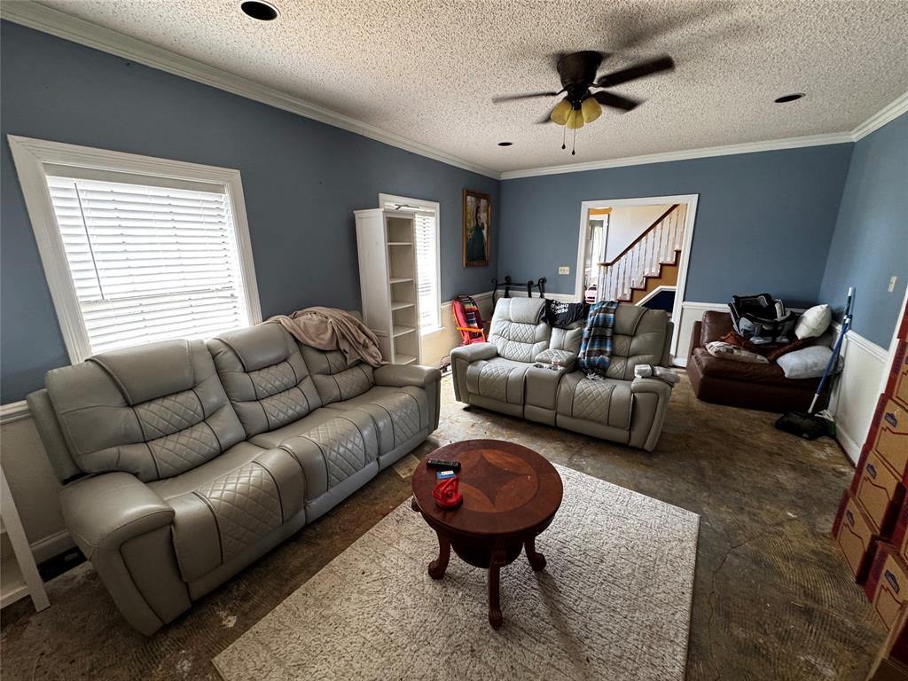 363 town east, Sunnyvale, TX 75182