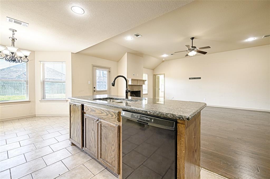 307 W Alene Drive, Mabank, TX 75147