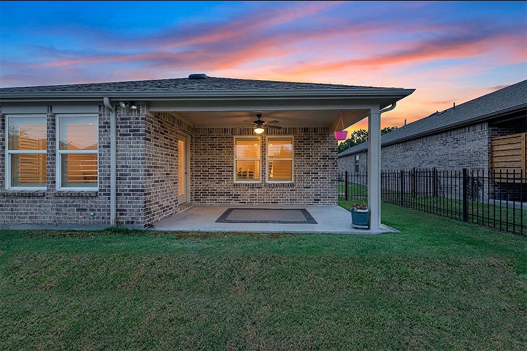 913 Rough Hollow Drive, McKinney, TX 75071