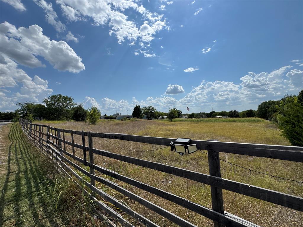 13899 County Road 760, Nevada, TX 75173