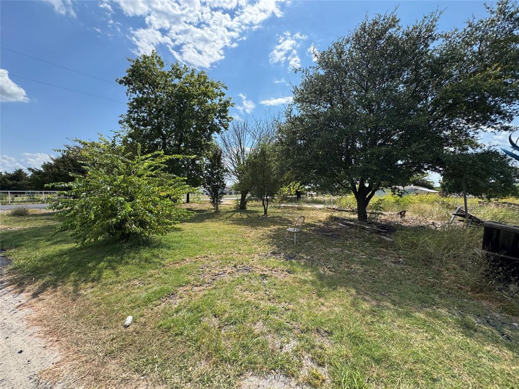 13899 County Road 760, Nevada, TX 75173