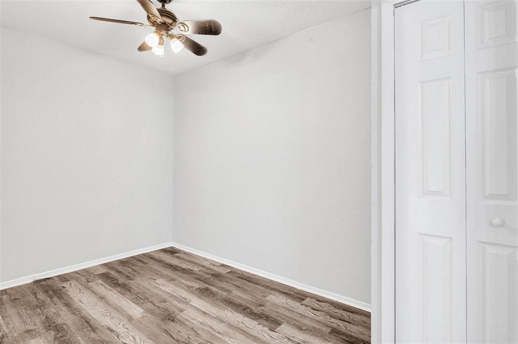 Bedroom 2 with ceiling fan