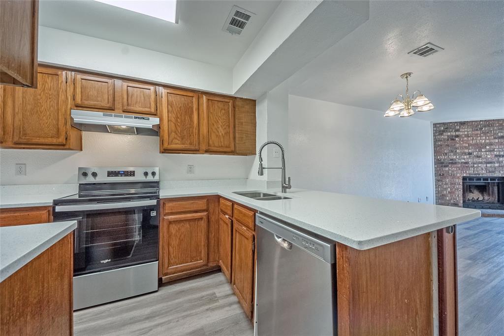 709 Lee Street, Mesquite, TX 75149