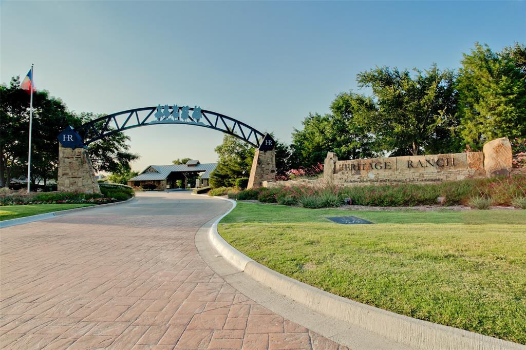 Entry thru guard gate