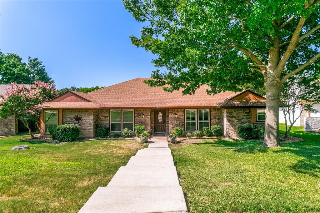 4036 Los Robles