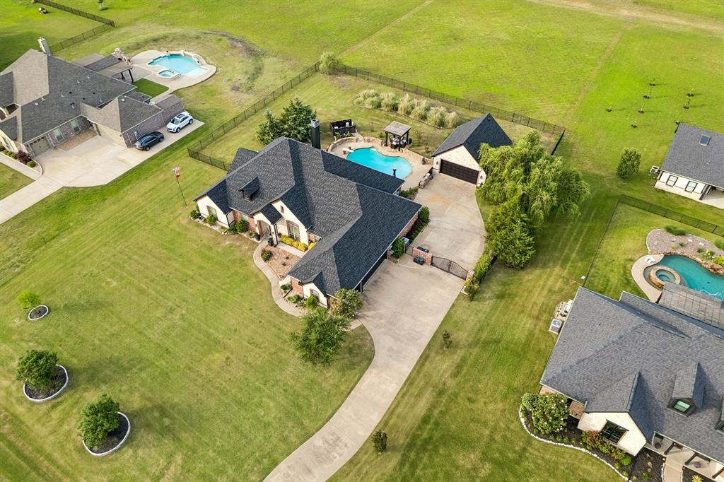 2585 Wincrest Drive, Rockwall, TX 75032 2585 Wincrest Drive, Rockwall, TX 75032