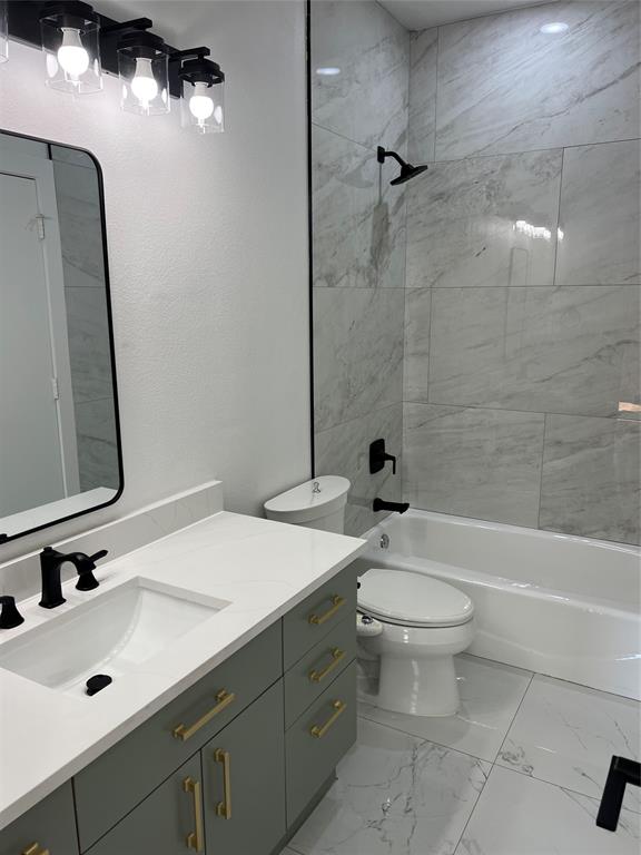 4304 Gilbert Avenue, Dallas, TX 75219