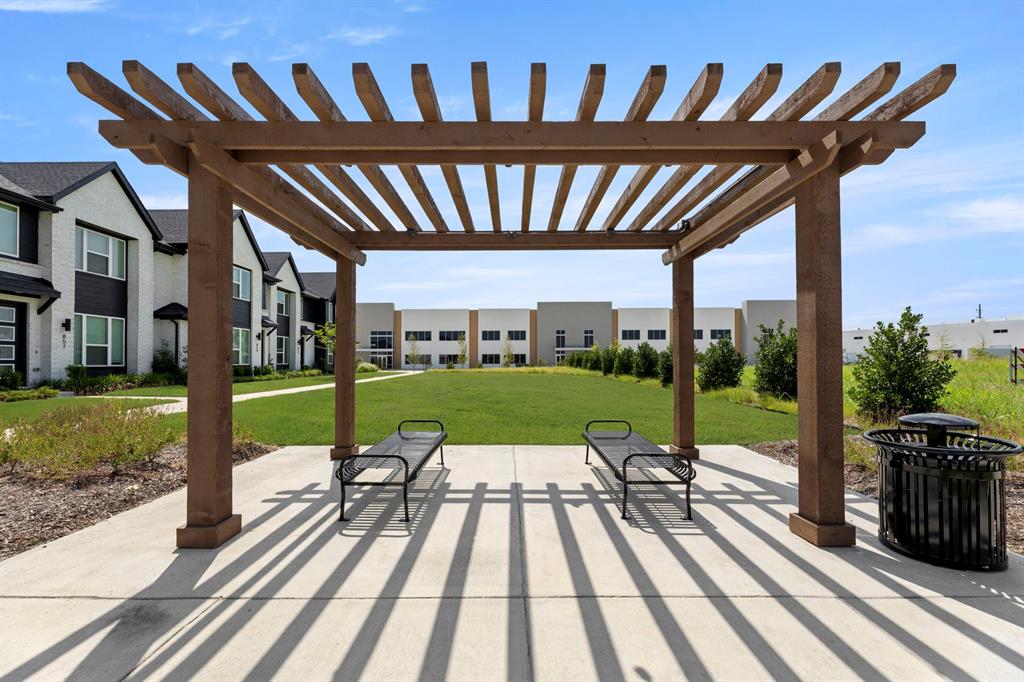 13. Pavilion (2)