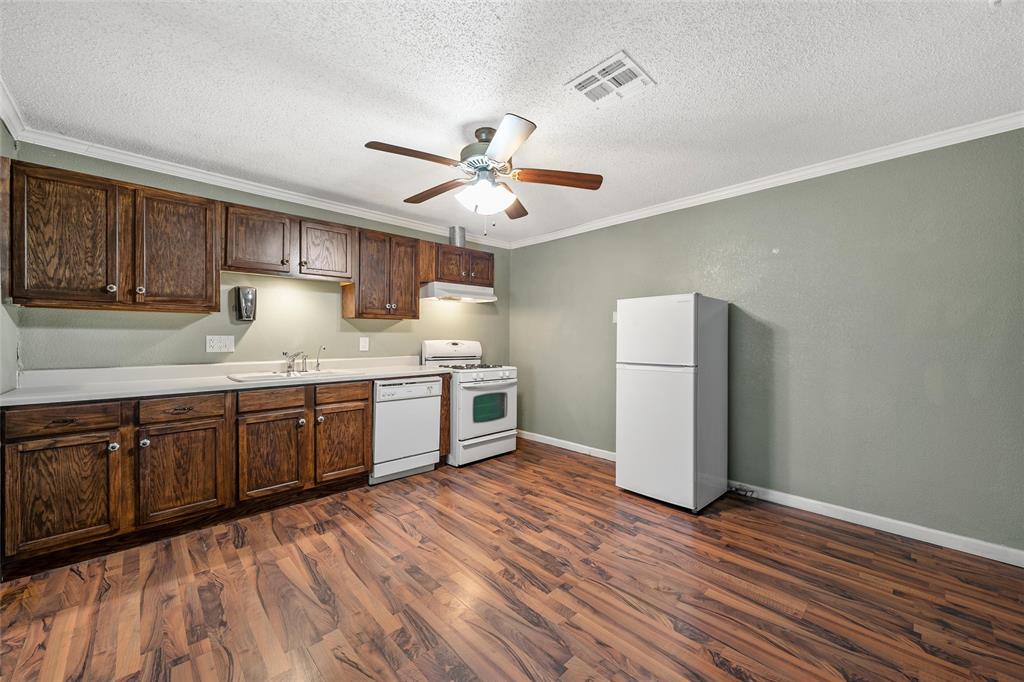1807 S 19th Street, Waco, TX 76706