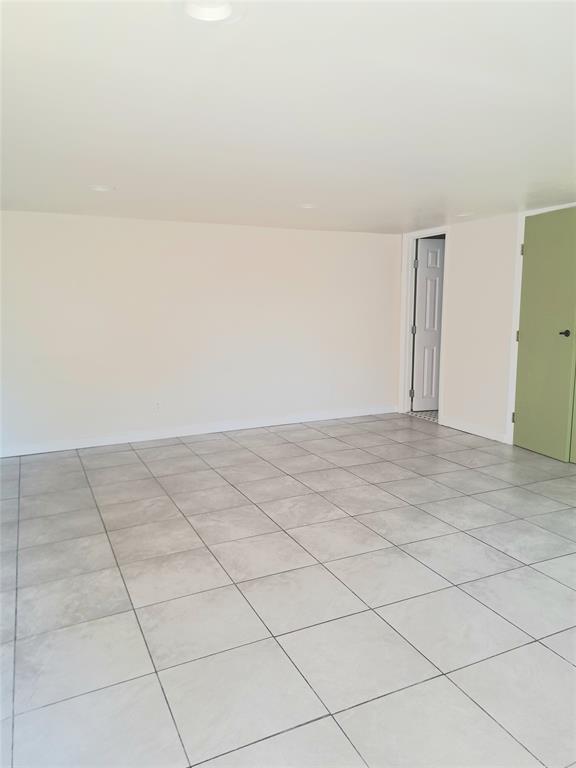 708 S Willomet Avenue, Dallas, TX 75208
