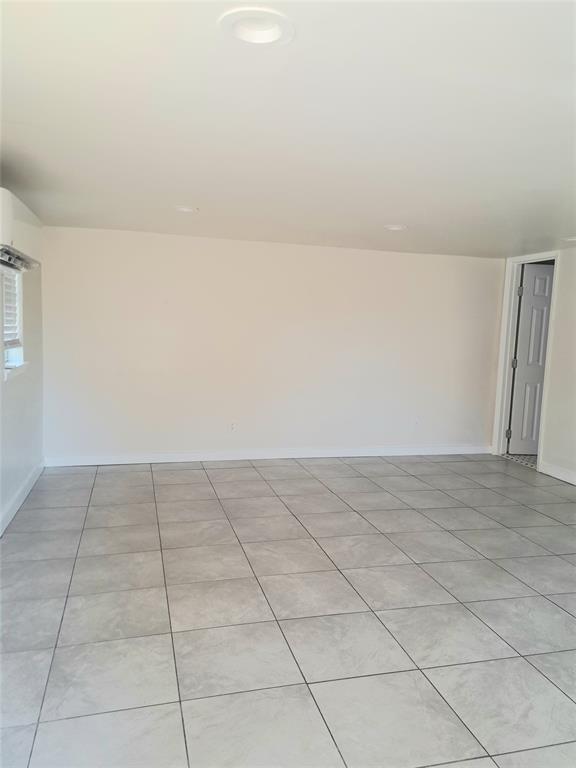 708 S Willomet Avenue, Dallas, TX 75208