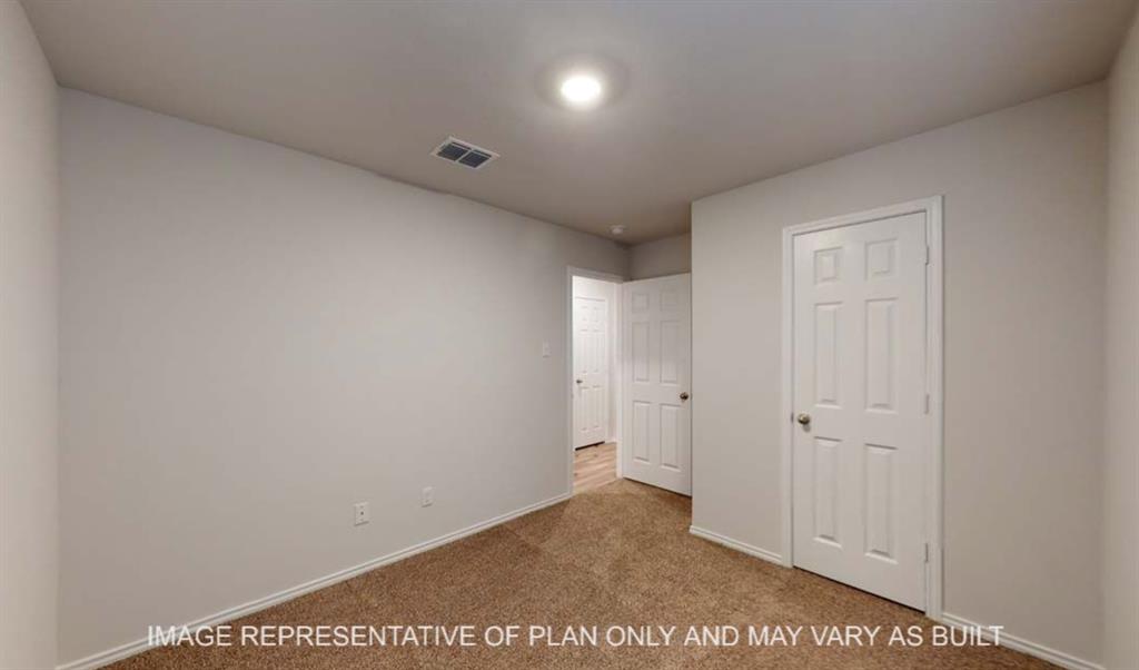 Neutral wall finishes, carpet flooring, recessed lighting, and panel doors