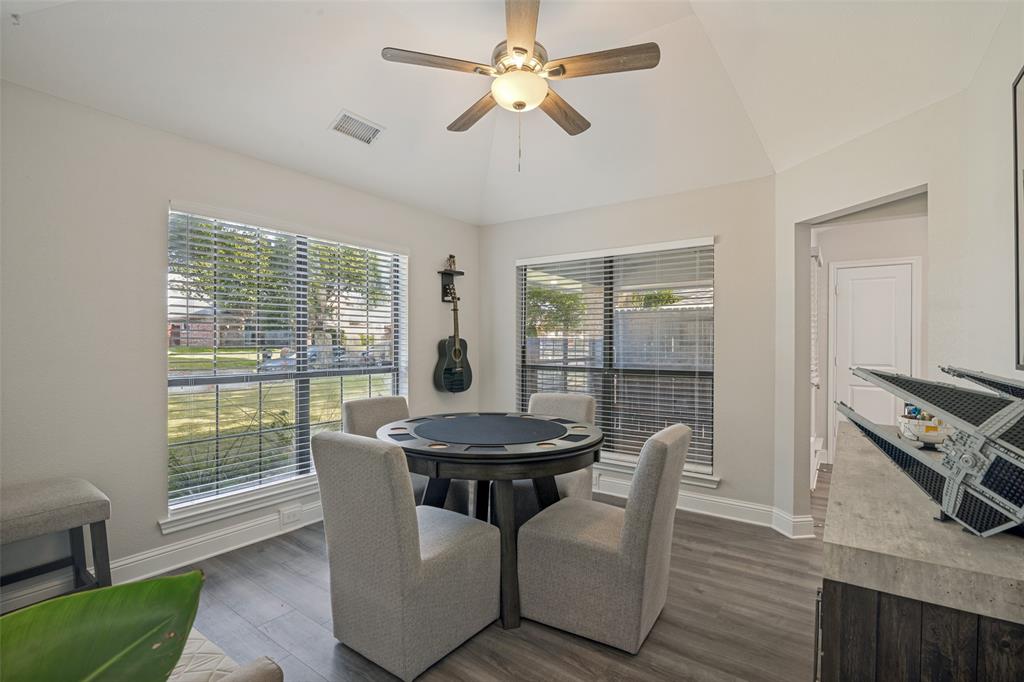 Offical dining room, can also be used as flex space