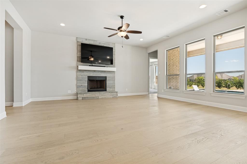 3266 Arbor Grove Trail, Midlothian, TX 76065 3266 Arbor Grove Trail, Midlothian, TX 76065
