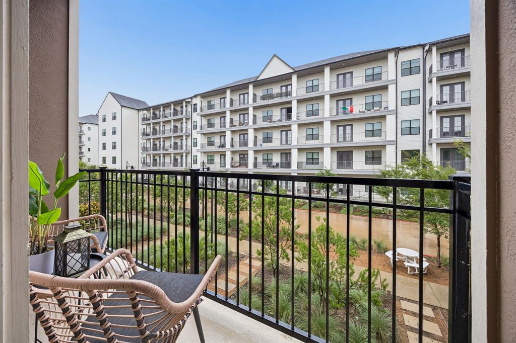 1071 Tea Olive Lane, Dallas, TX 75212