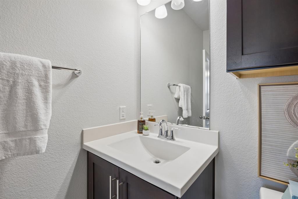1071 Tea Olive Lane, Dallas, TX 75212