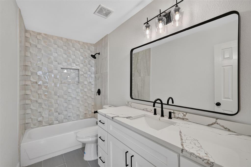 3402 Seabreeze Drive, Rowlett, TX 75088