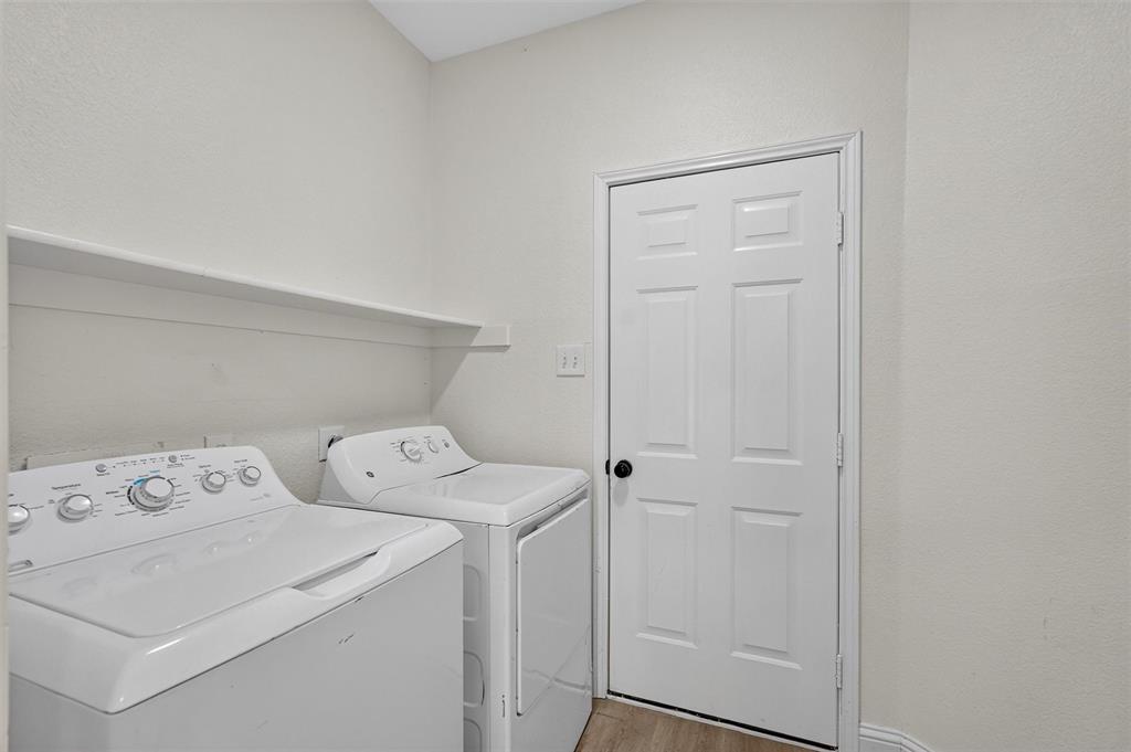 3402 Seabreeze Drive, Rowlett, TX 75088