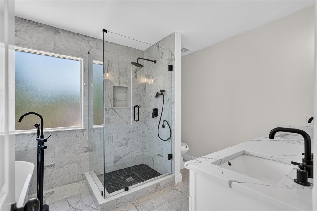 3402 Seabreeze Drive, Rowlett, TX 75088