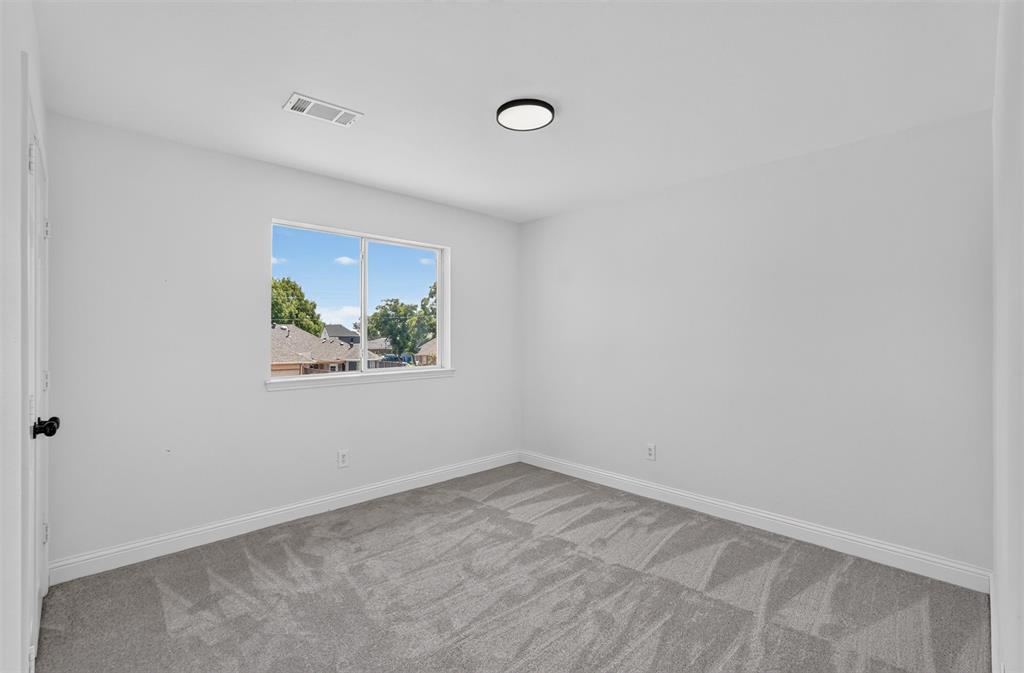 3402 Seabreeze Drive, Rowlett, TX 75088
