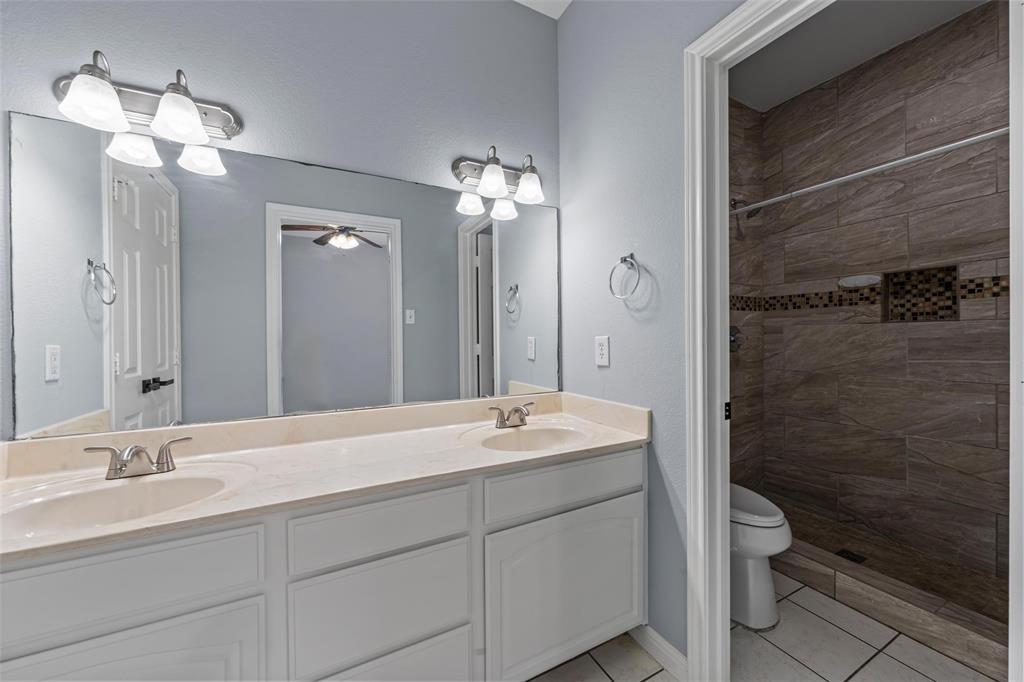 1206 N 15th Street, Waco, TX 76707