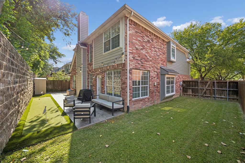 9028 Clearhurst Drive, Dallas, TX 75238