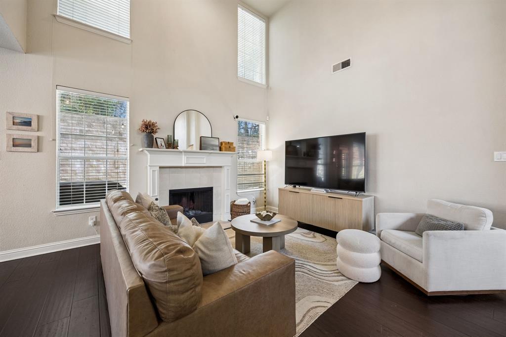9028 Clearhurst Drive, Dallas, TX 75238 9028 Clearhurst Drive, Dallas, TX 75238