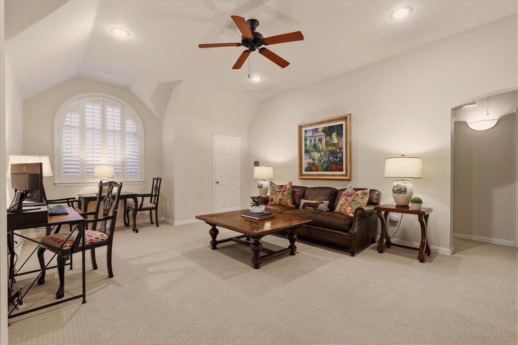 2324 Harrisburg Lane, Plano, TX 75025