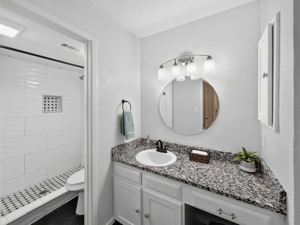 full bath with walk in shower