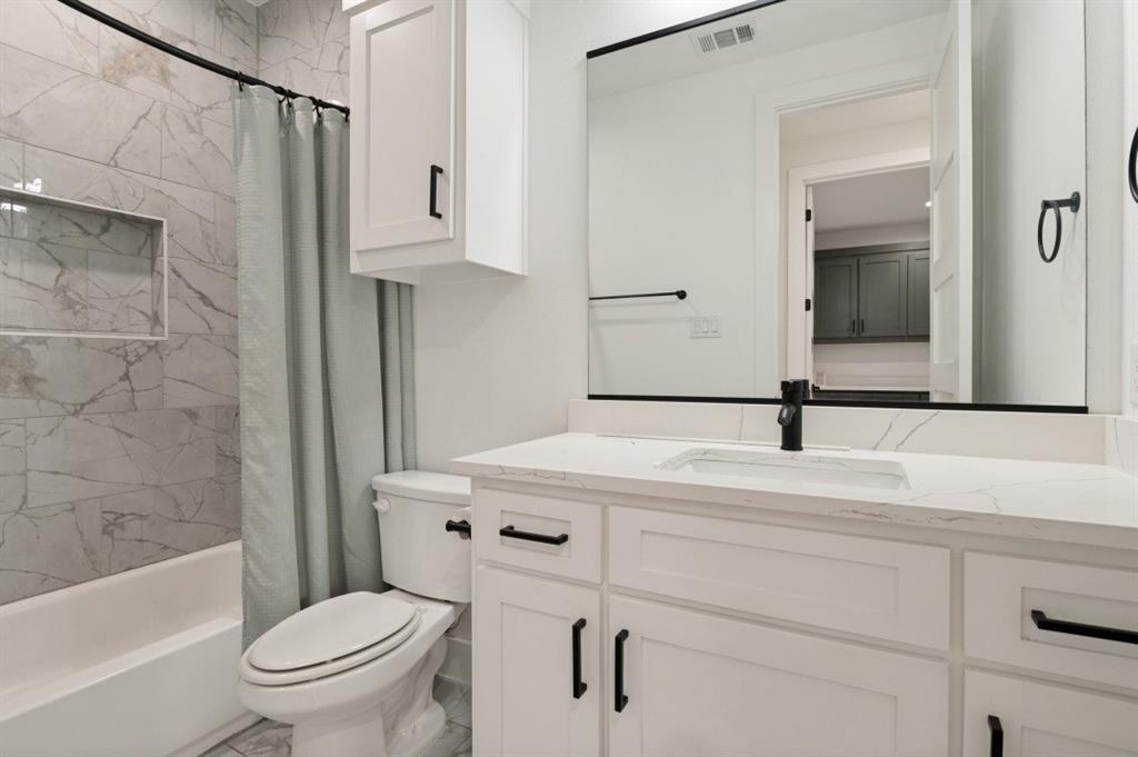 3728 Mount Ranier Street, Dallas, TX 75211