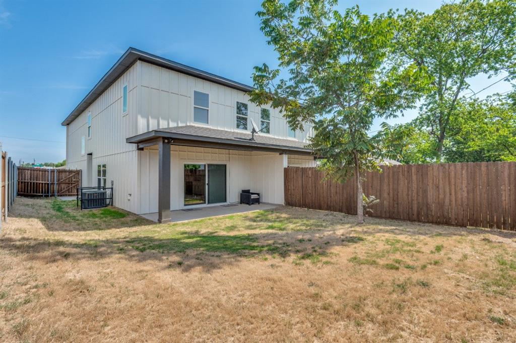 3728 Mount Ranier Street, Dallas, TX 75211