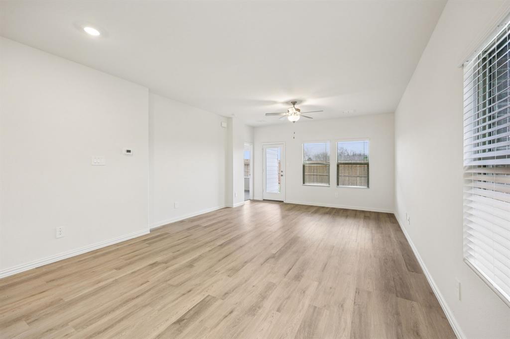 Photo is not of the actual home, but is an inspirational photo of builder’s model home and may depict options, furnishings, and/or decorator features that are not included.