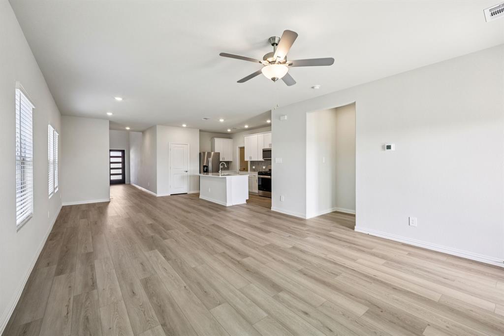 Photo is not of the actual home, but is an inspirational photo of builder’s model home and may depict options, furnishings, and/or decorator features that are not included.