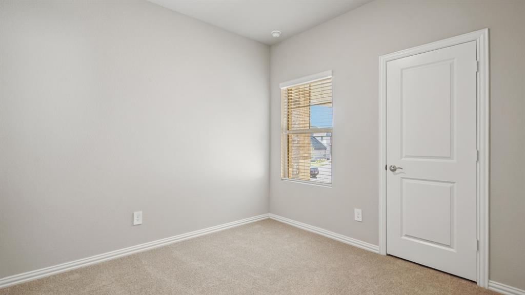 Photo is not of the actual home, but is an inspirational photo of builder’s model home and may depict options, furnishings, and/or decorator features that are not included.
