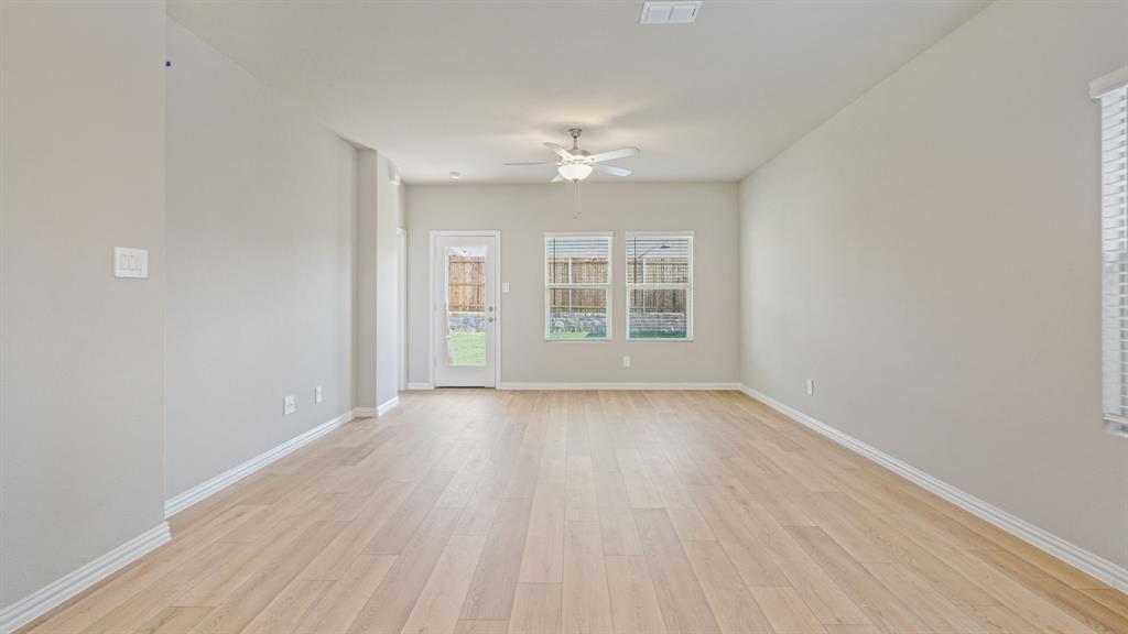 Photo is not of the actual home, but is an inspirational photo of builder’s model home and may depict options, furnishings, and/or decorator features that are not included.