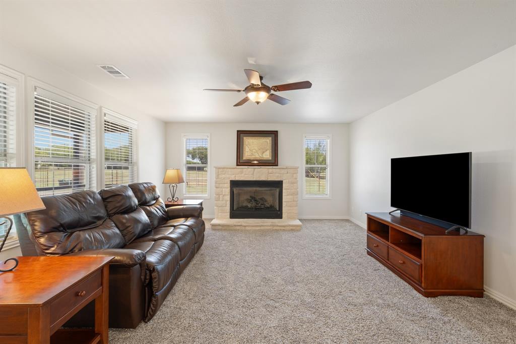 257 Bud Run Road, Waxahachie, TX 75165