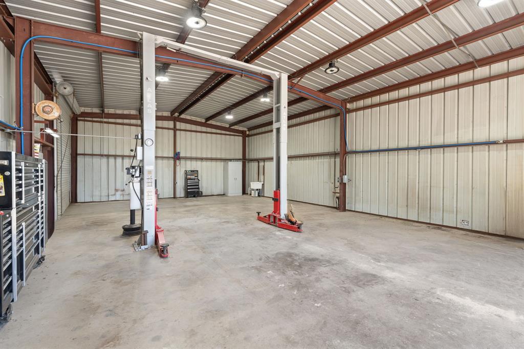 257 Bud Run Road, Waxahachie, TX 75165