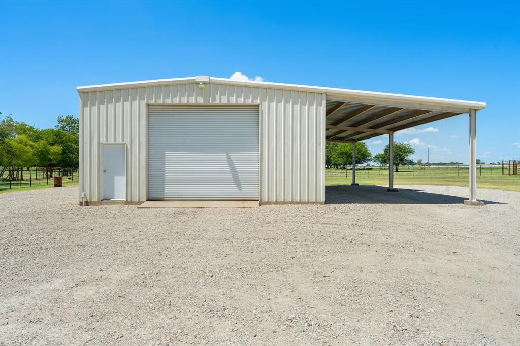 257 Bud Run Road, Waxahachie, TX 75165