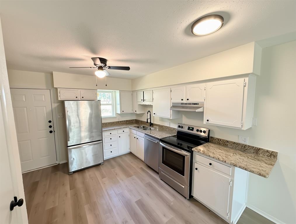 102 George Hopper Road, Midlothian, TX 76065 102 George Hopper Road, Midlothian, TX 76065