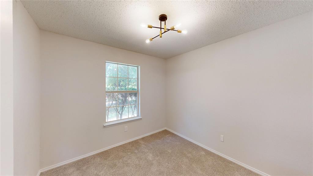 1532 Marion Drive, Dallas, TX 75211