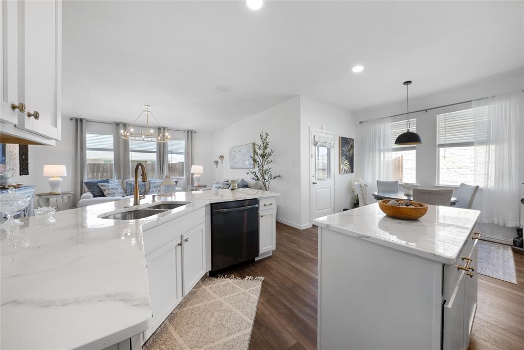 5222 Fallenstone Way, Princeton, TX 75407