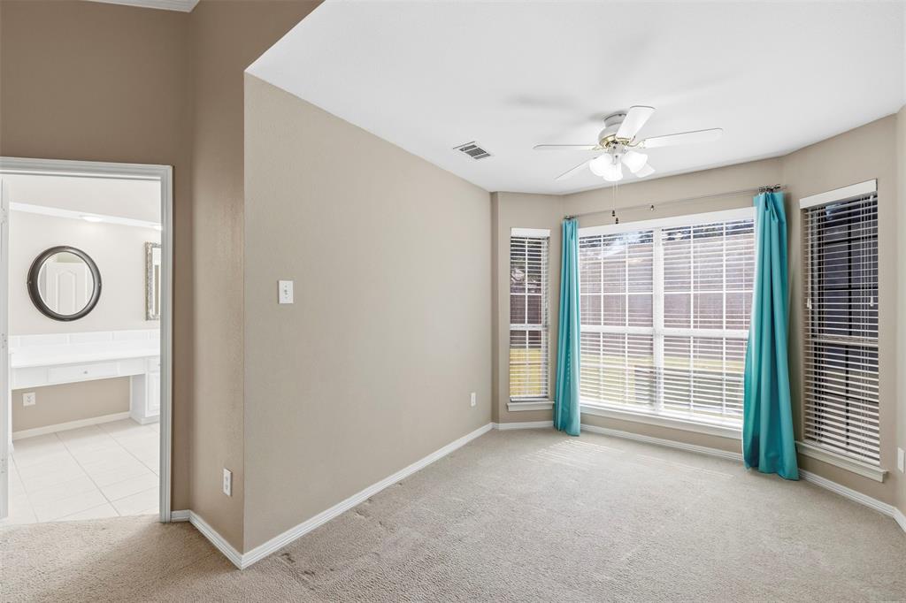2910 Live Oak Drive, Rowlett, TX 75088