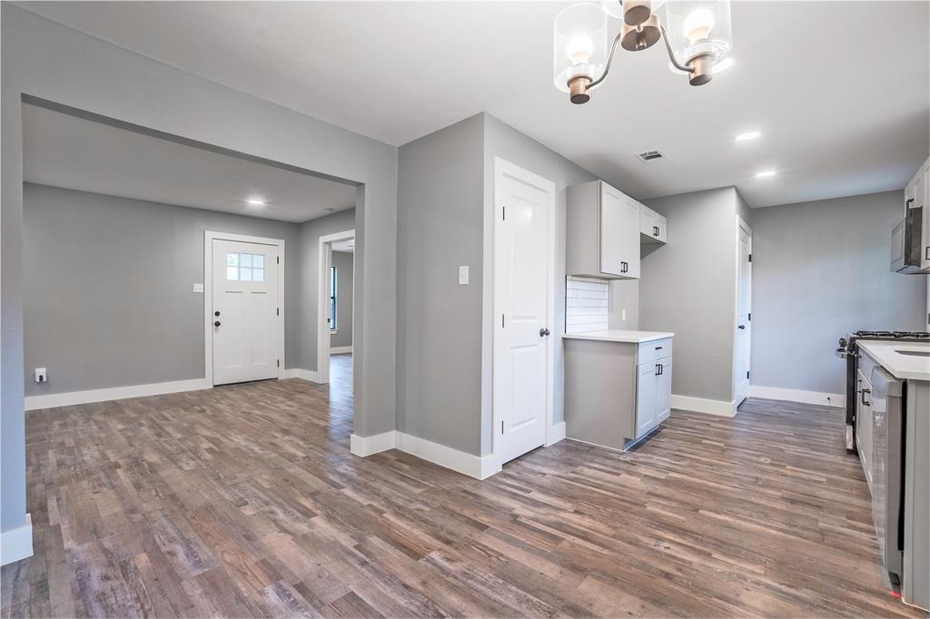 2423 Fenwick Drive, Dallas, TX 75228