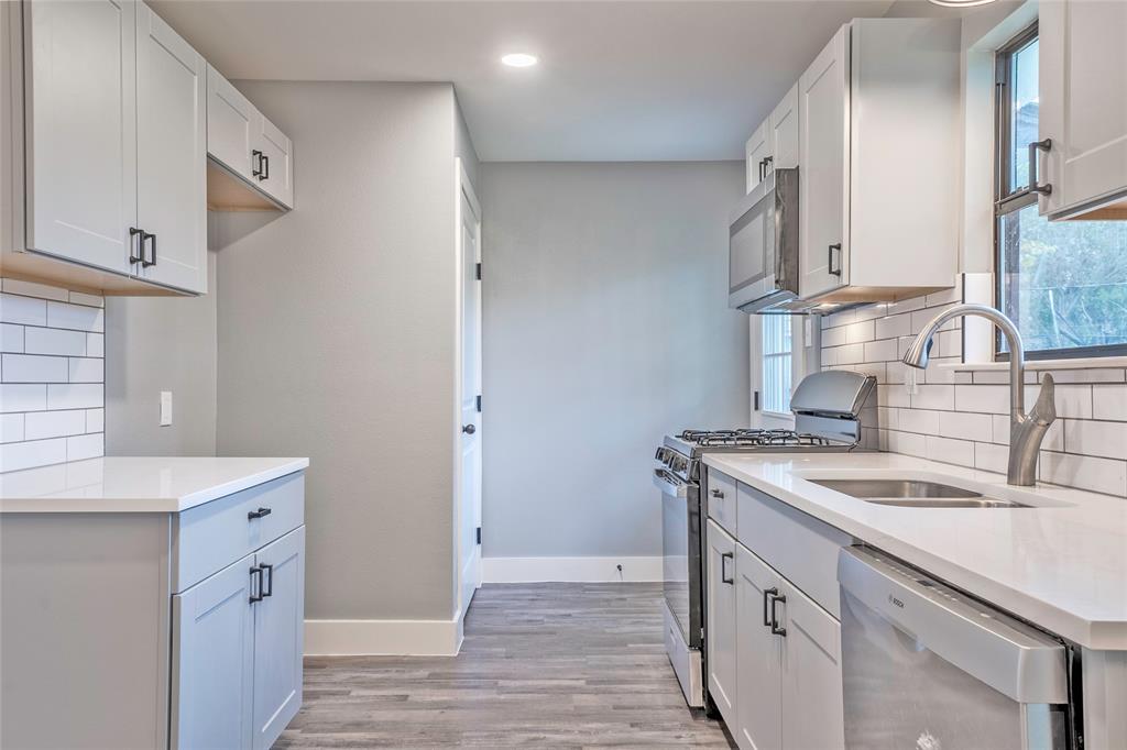 2423 Fenwick Drive, Dallas, TX 75228