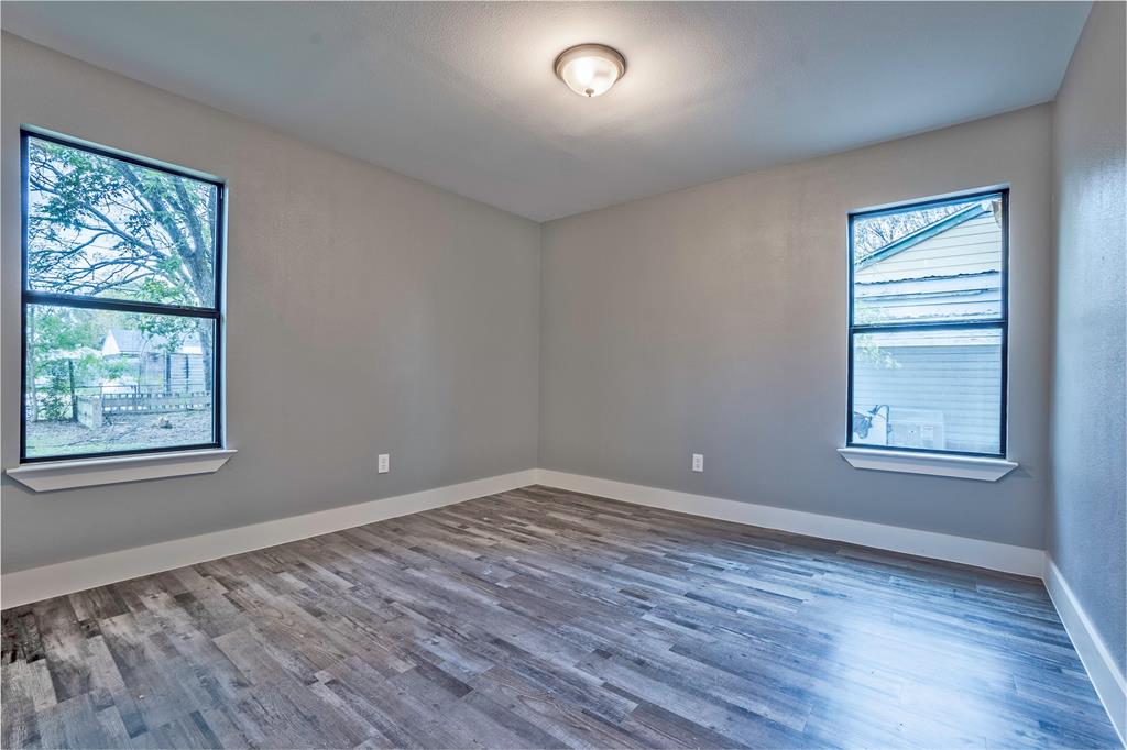 2423 Fenwick Drive, Dallas, TX 75228